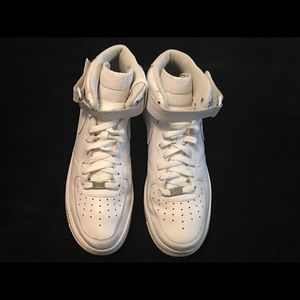 White Nike Air Force 1’s men high tops size 12